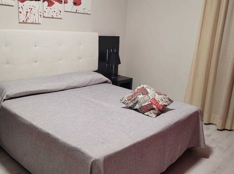 בית מלון כפרי Casale Dei Greci