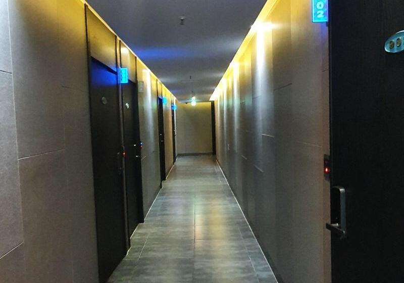 בית מלון כפרי Cnn