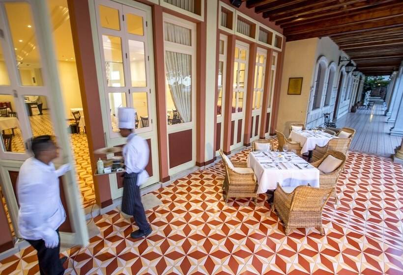 בית מלון כפרי Del Parque