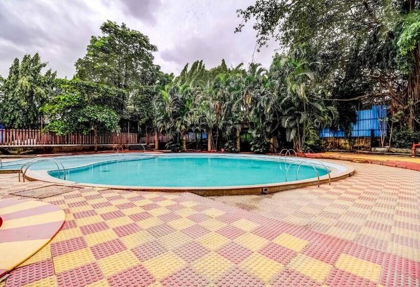 בית מלון כפרי Dhuri Resort