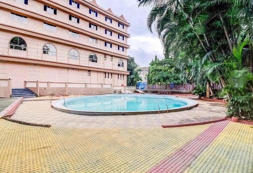 בית מלון כפרי Dhuri Resort