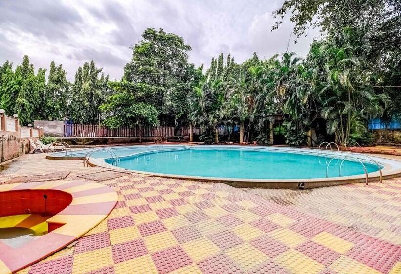 בית מלון כפרי Dhuri Resort