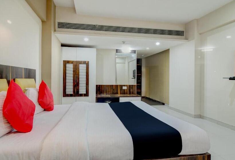 בית מלון כפרי Dhuri Resort