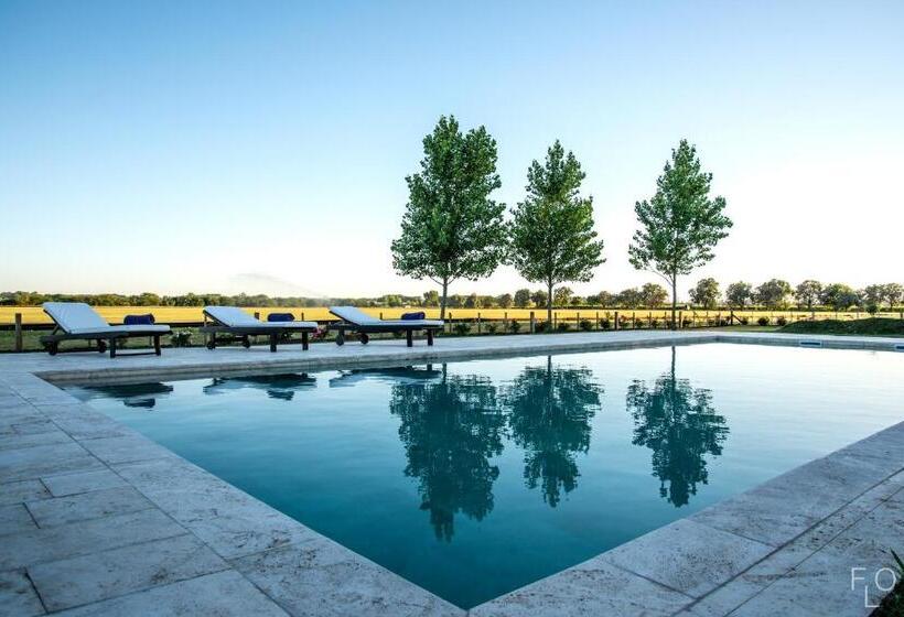 فندق Estancia La Sofia