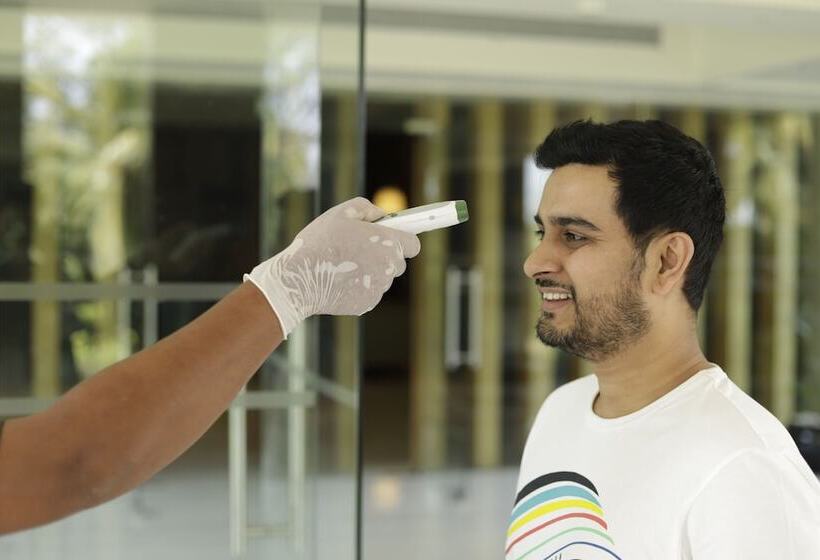 בית מלון כפרי Fairfield By Marriott Belagavi