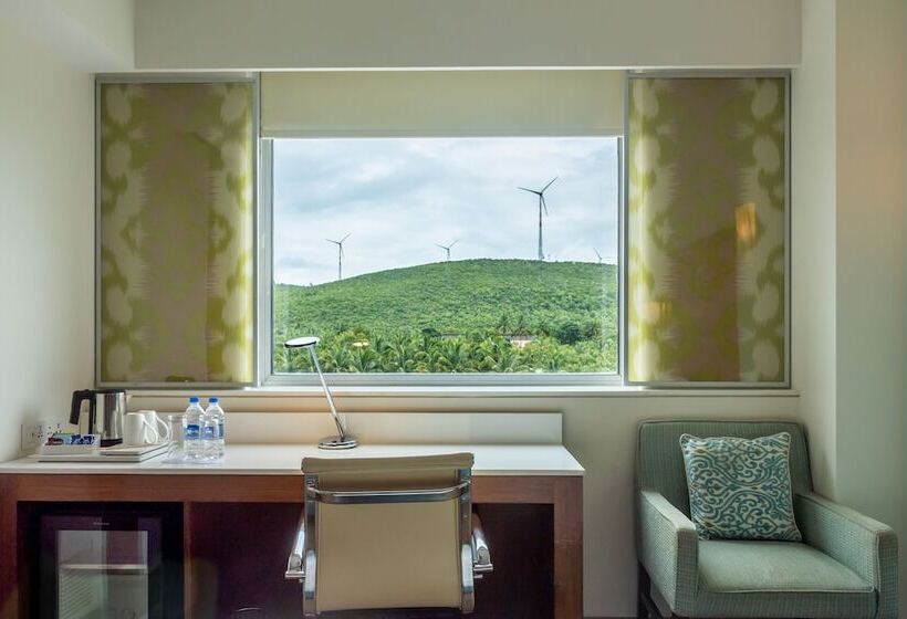 فندق Fairfield By Marriott Belagavi