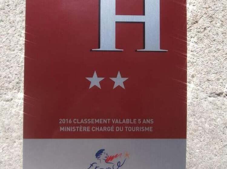 호텔 Hôtel Le Saint Yves