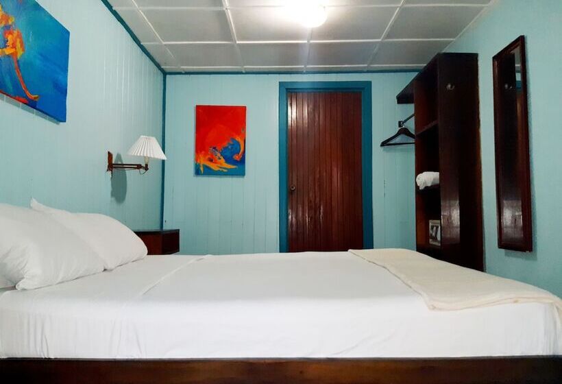 酒店 Lapalapa Beachfront