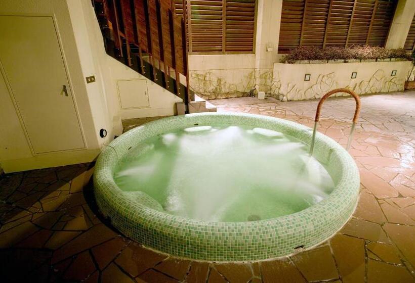 בית מלון כפרי Laxio Inn