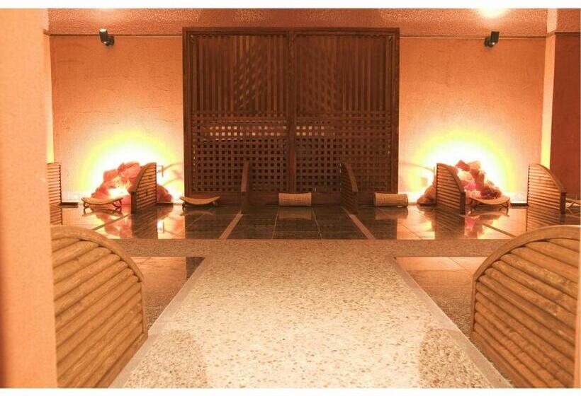 בית מלון כפרי Laxio Inn