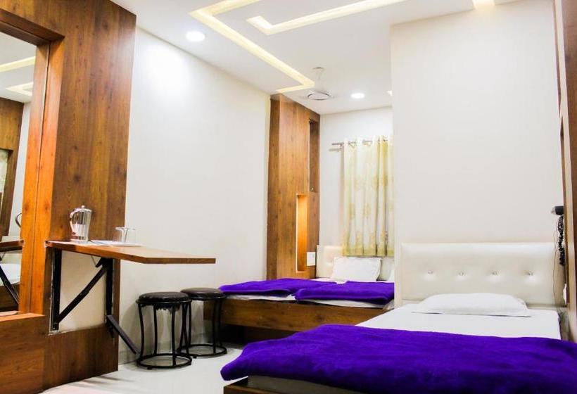 Отель Nakoda Palace, Ujjain