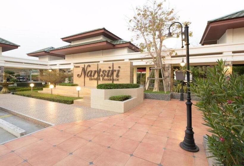 فندق Nartsiri