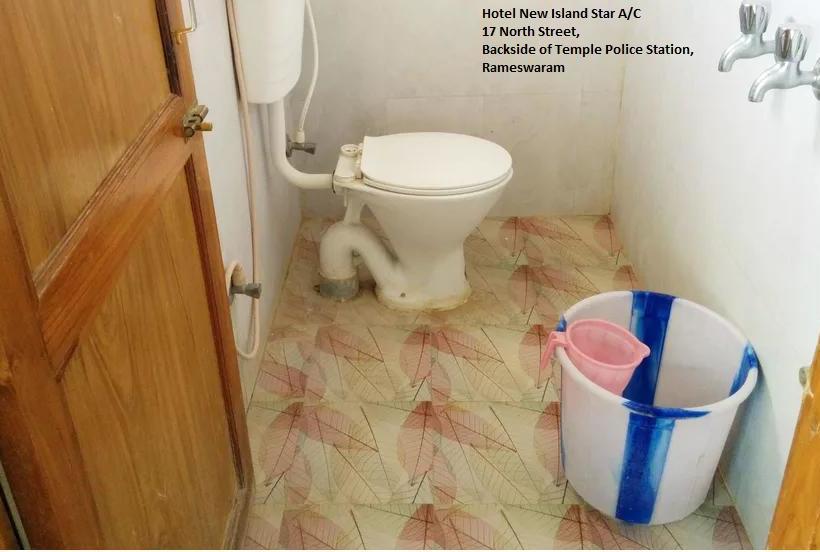 Hotel New Island Star  " Ramanathasamy Temple View "