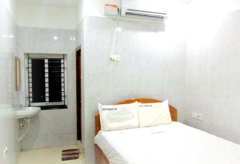 Hotel New Island Star  " Ramanathasamy Temple View "