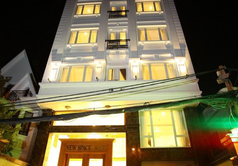 New Space Hotel Airport