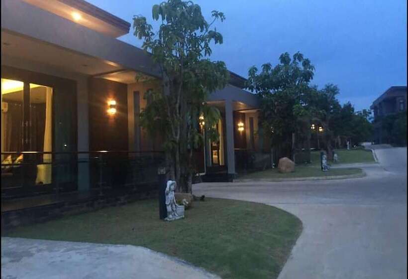 호텔 Nutchana Hill Boutique