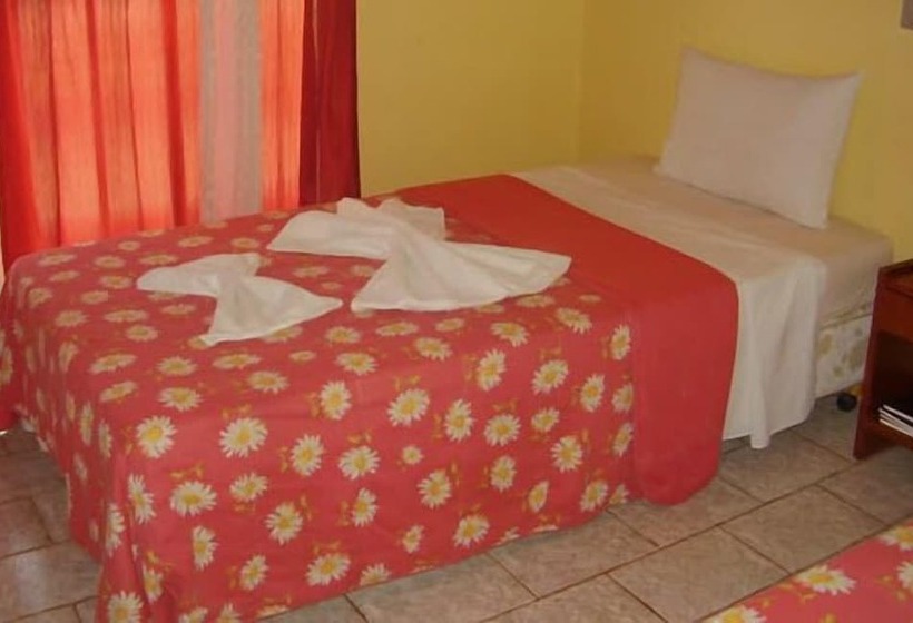 فندق Pirâmide Palace