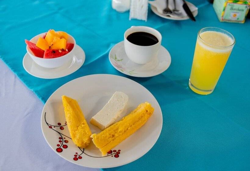 فندق Rey Salomón