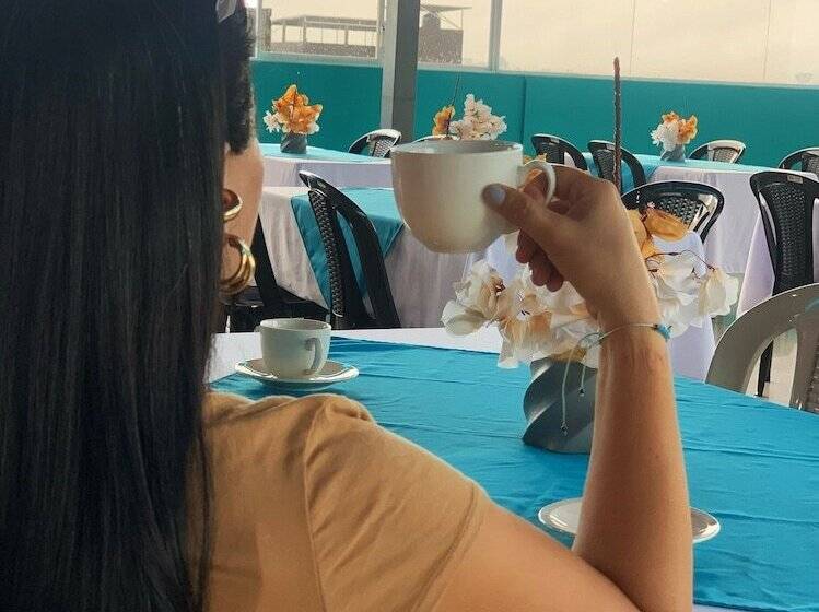 فندق Rey Salomón