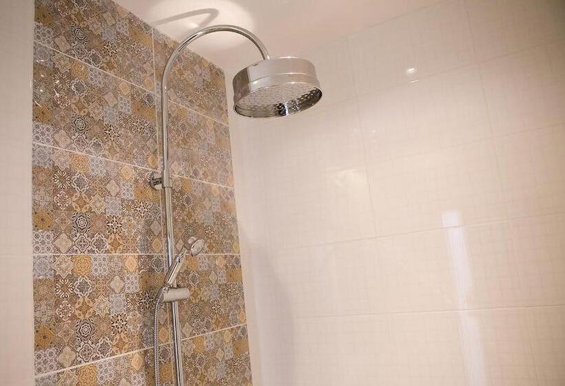 בית מלון כפרי Saksuksmile Resort