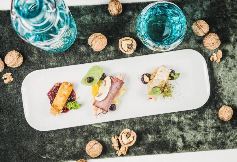 هتل Schneekarhütte