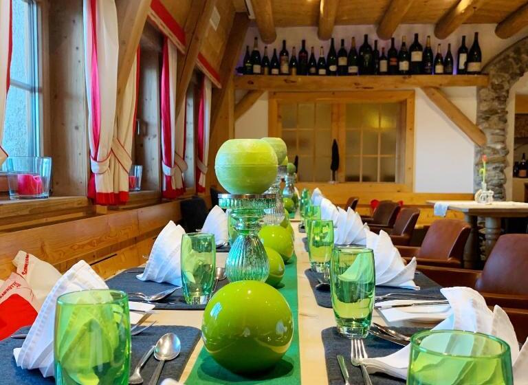 هتل Schneekarhütte