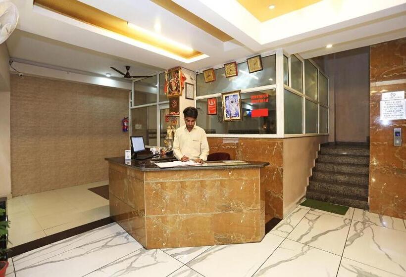 Отель Shri Kalyan