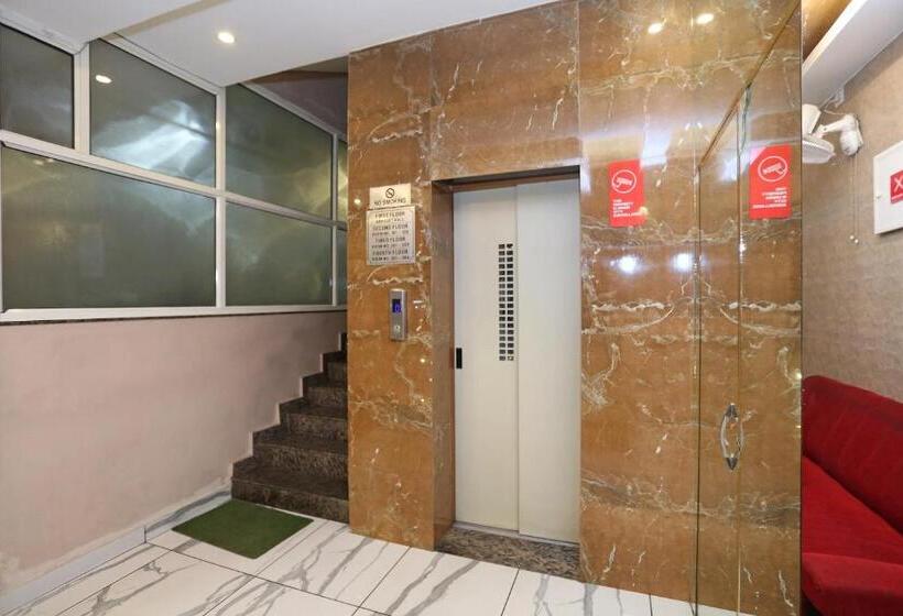 Отель Shri Kalyan