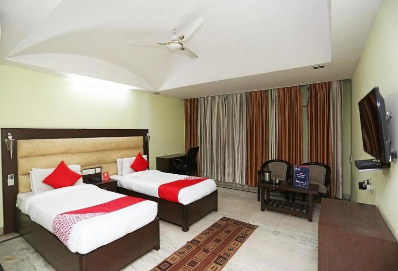 فندق Swagat Palace