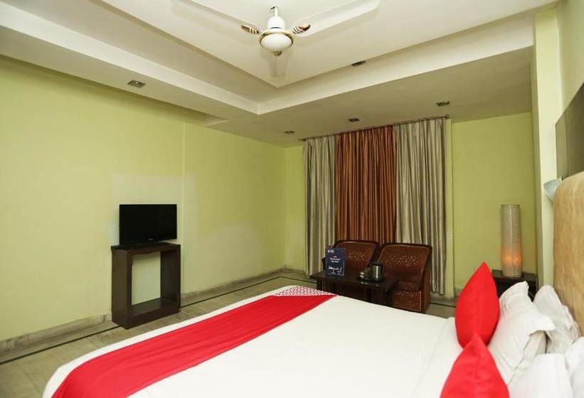 فندق Swagat Palace