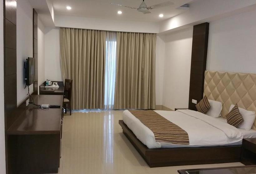 בית מלון כפרי The Amor