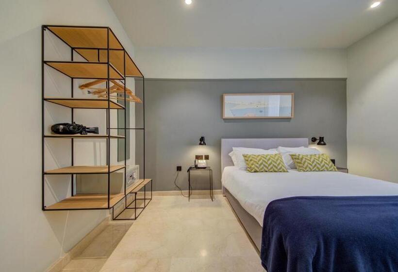 هتل The Manoel Boutique