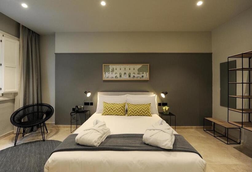 هتل The Manoel Boutique