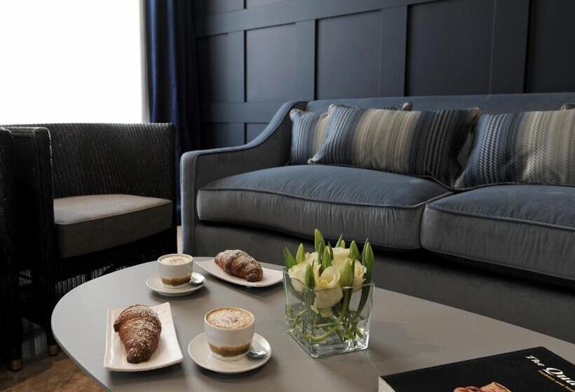 هتل The Manoel Boutique