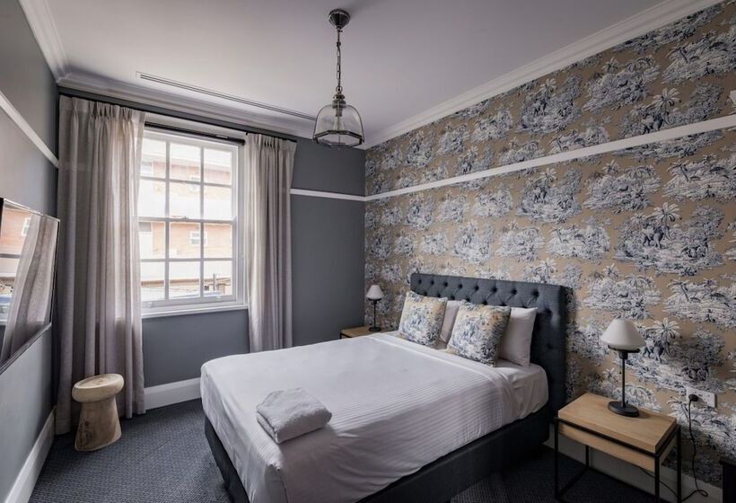 Отель The North Sydney