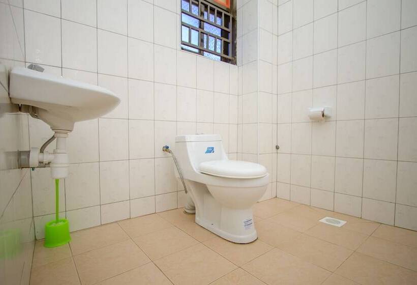 هتل Vienna Golden