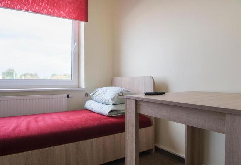 مُتل Hostelis Laurita