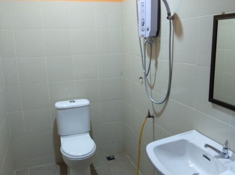 모텔 Inapan Aishah