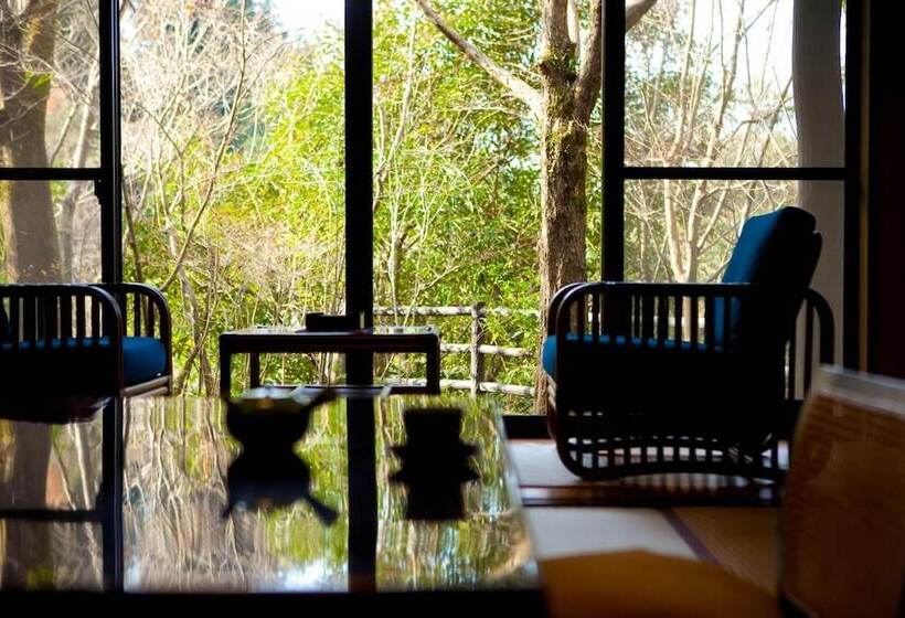 Рёкан Sanso Tensui