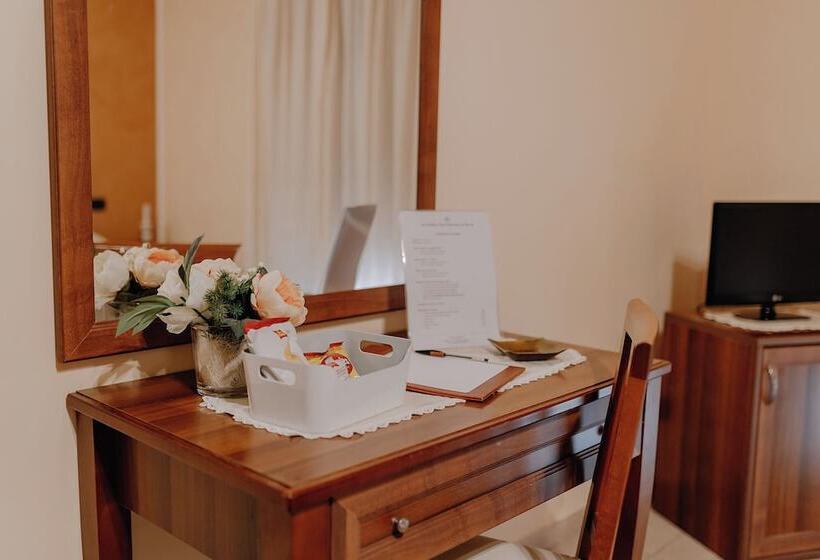 San Raffaele Hotel Restaurant & Resort