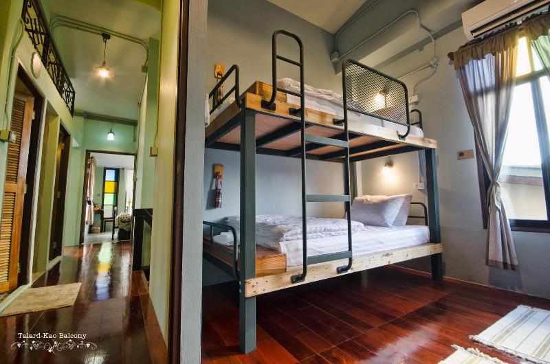 הוסטל Talardkao Balcony Krabi