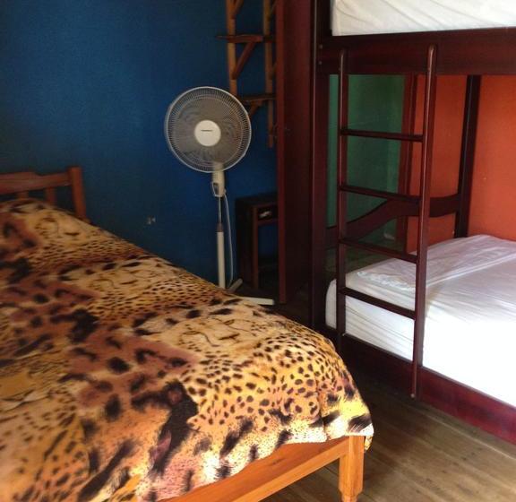 فندق صغير Hostal Surf Olón