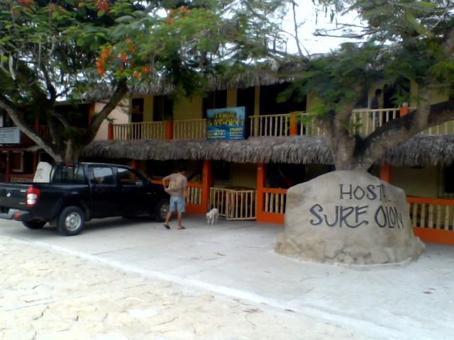هاستل Hostal Surf Olón