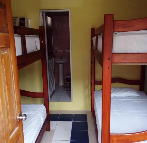 فندق صغير Hostal Surf Olón