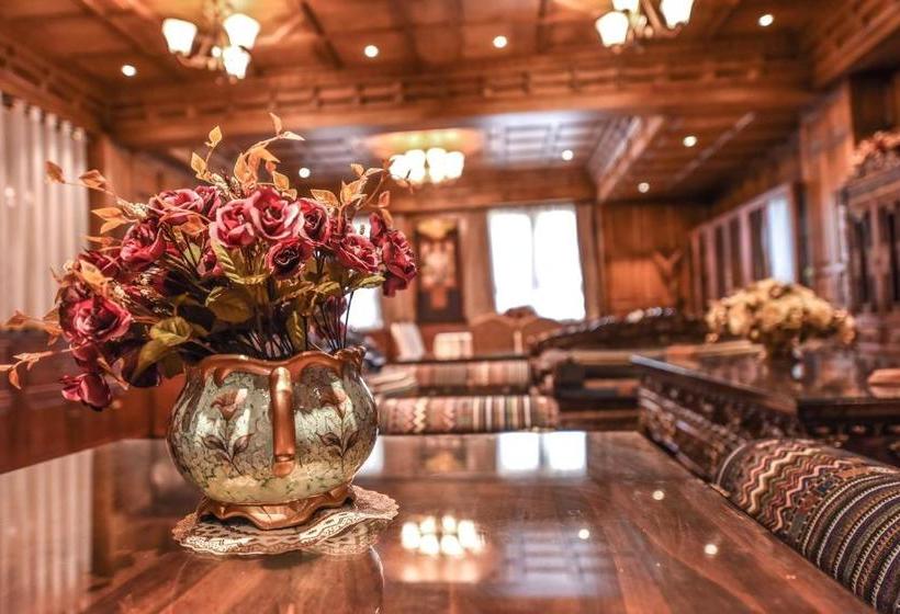 Общежитие Shangrila Nan Ka Ming Dian Inn