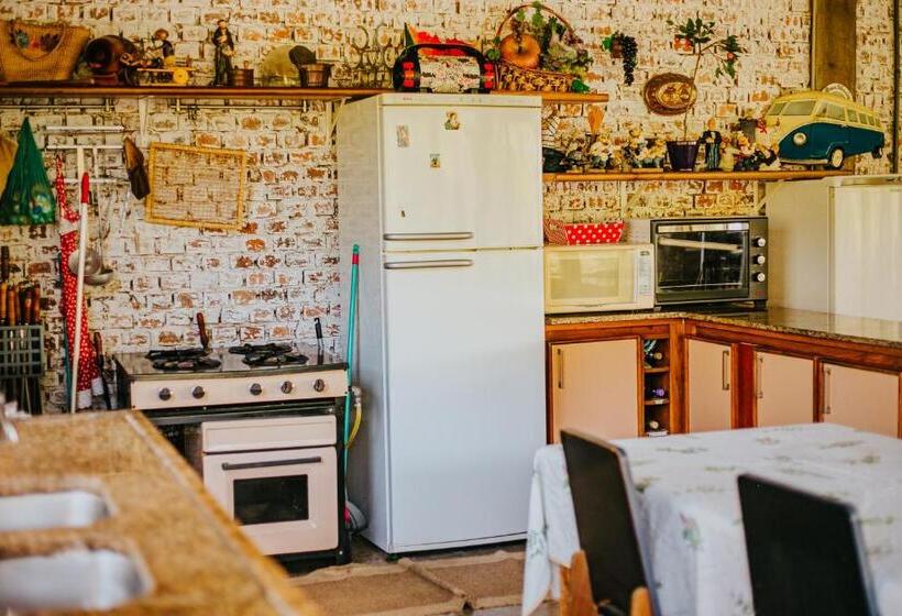 הוסטל Sítio Crescer