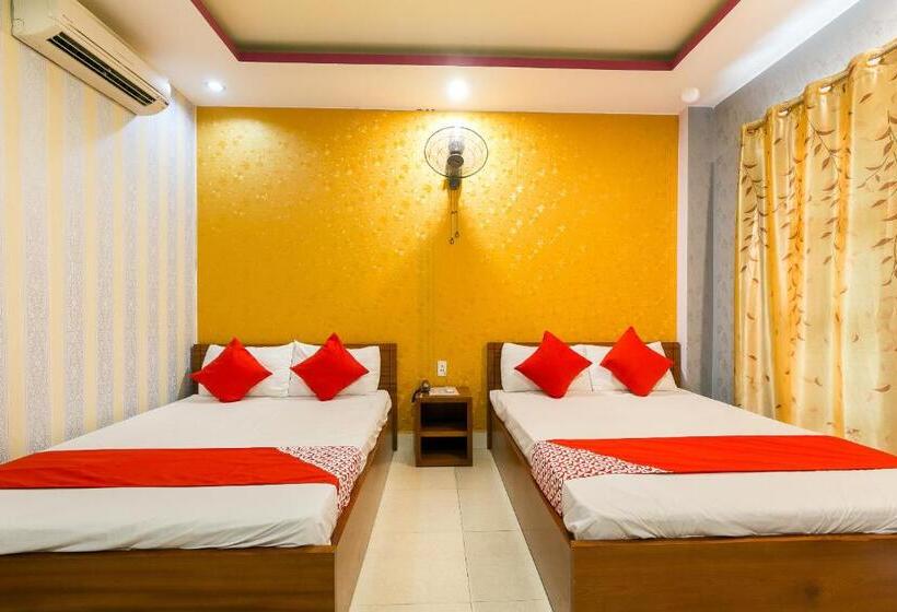 Amura Hotel Quận 7