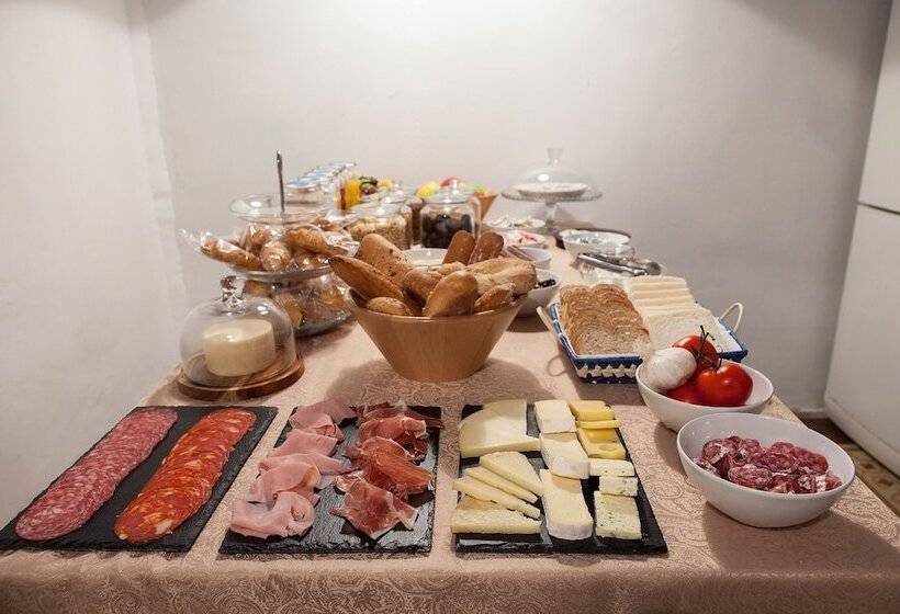 住宿加早餐  Bed In Girona