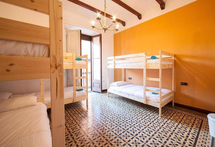 住宿加早餐  Bed In Girona