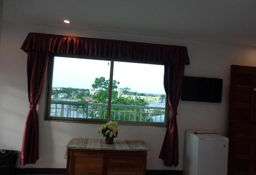 住宿加早餐  Enjoy